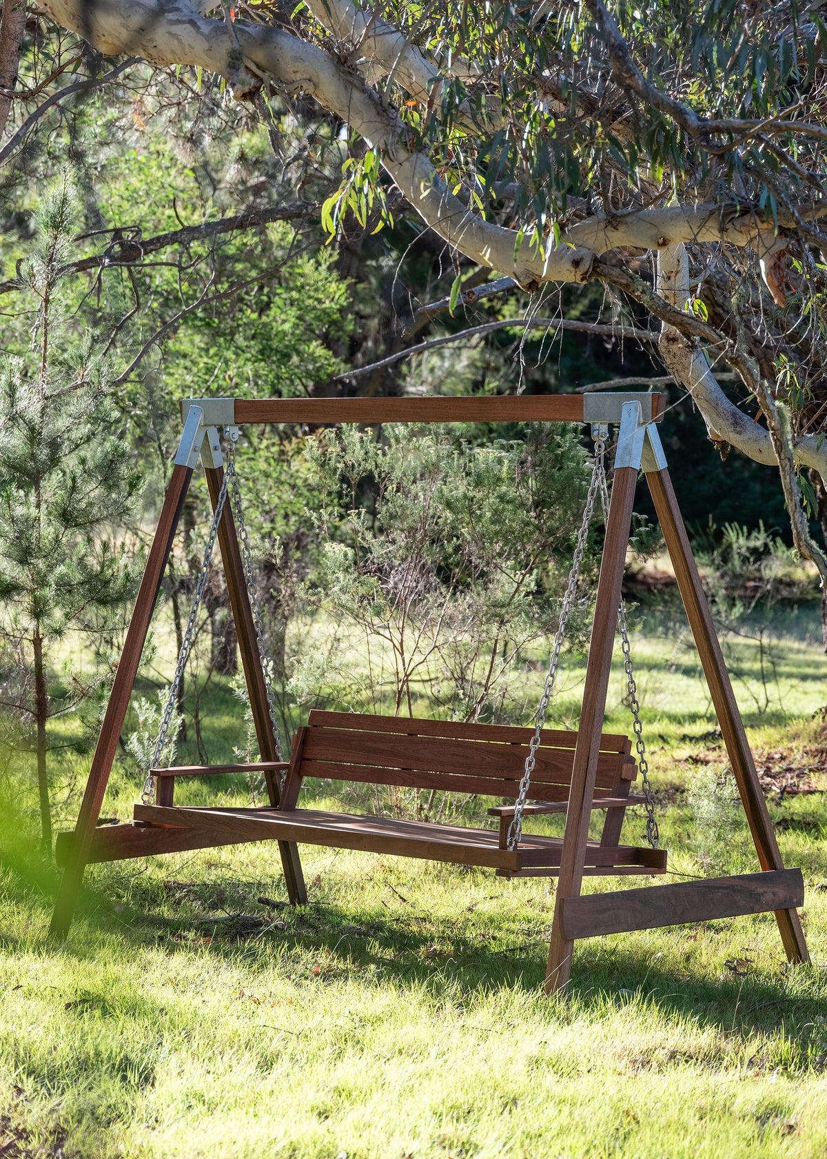 Swinging Daybed