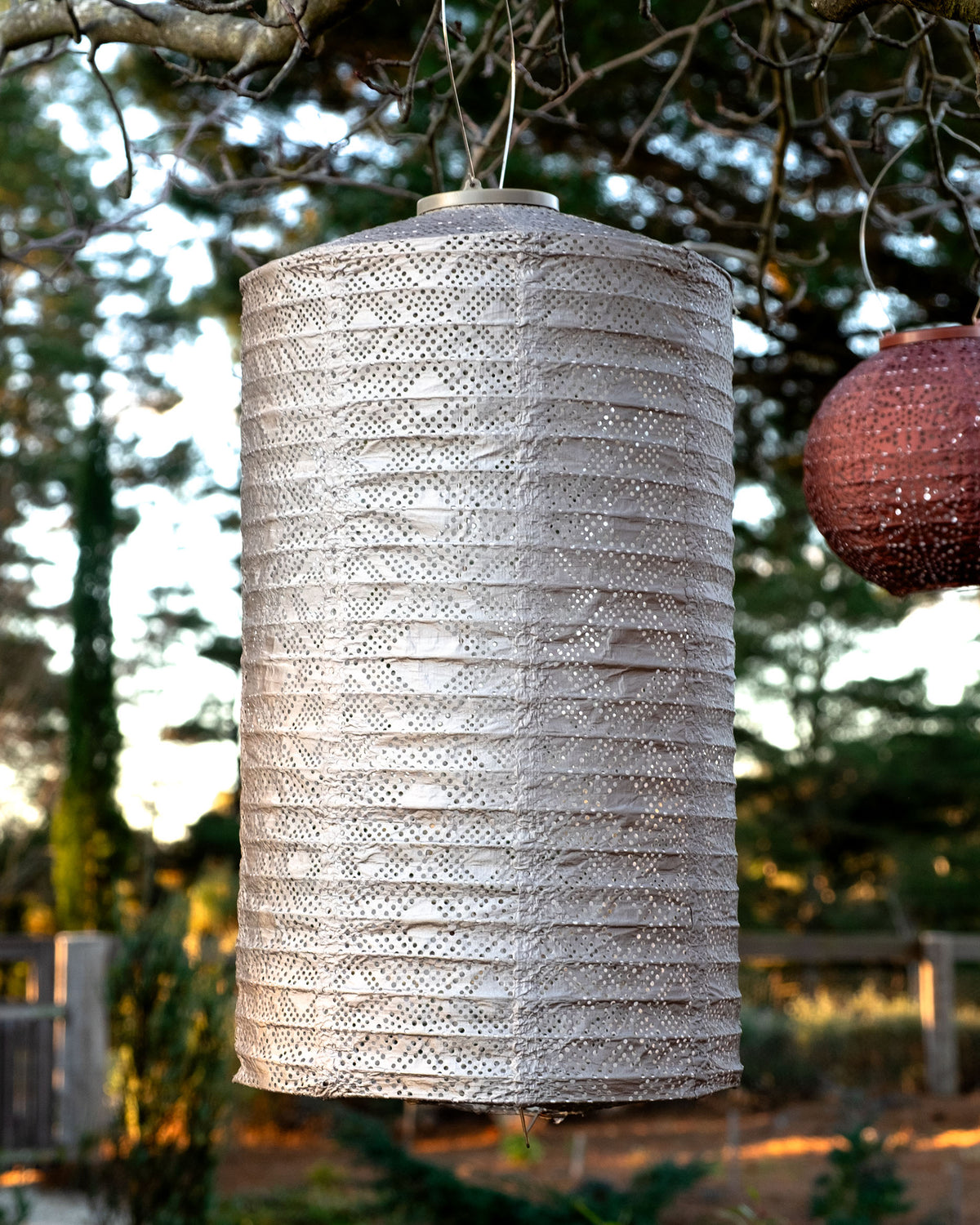 LUMIZ Solar Lantern - Cylinder 28 Taupe